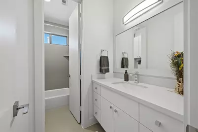 2114 McDuffie Street, Houston, TX 77019 - Photo 40