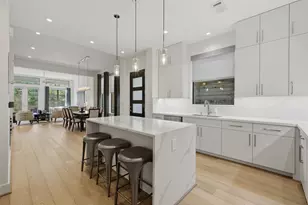 2114 McDuffie St, Houston, TX 77019 - Photo 4