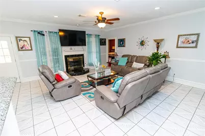 12446 Chalmette Street, Houston, TX 77015 - Photo 14