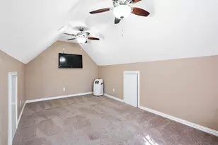 12446 Chalmette St, Houston, TX 77015 - Photo 10