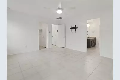 1310 Cardinal Trail, La Marque, TX 77568 - Photo 8