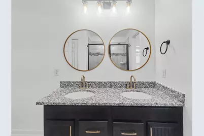 1310 Cardinal Trail, La Marque, TX 77568 - Photo 10