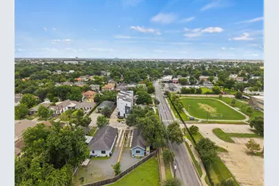 4734 Bell Street, Houston, TX 77023 - Photo 20