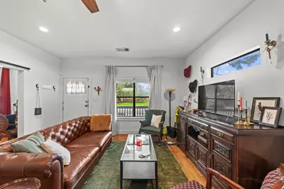 4734 Bell Street, Houston, TX 77023 - Photo 4