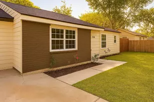 10517 Fairland Dr, Houston, TX 77051 - Photo 2