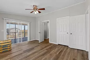 183 Altamira Ave, Elgin, TX 78621 - Photo 14