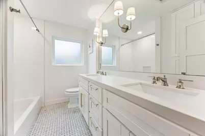 2503 Stoney Brook Drive, Houston, TX 77063 - Photo 20