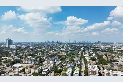 1919 Bailey Street, Houston, TX 77006 - Photo 20