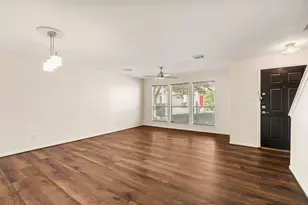 1919 Bailey St, Houston, TX 77006 - Photo 6