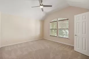 1919 Bailey St, Houston, TX 77006 - Photo 12