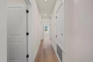 234 E 39th St, Houston, TX 77018 - Photo 12