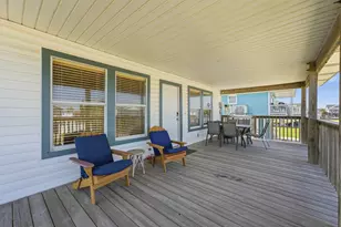 4014 Jackson Dr, Galveston, TX 77554 - Photo 6
