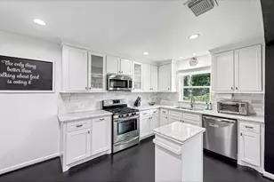 3825 Wichita St, Houston, TX 77004 - Photo 10