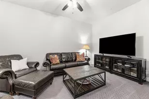 223 S Empress Grn Pl, Montgomery, TX 77316 - Photo 6