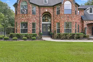 9010 Willow Springs Ln, Conroe, TX 77302 - Photo 4