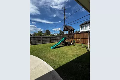 854 T C Jester Boulevard, Houston, TX 77008 - Photo 26