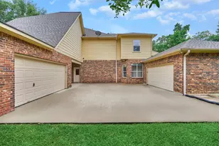 2500 Eagle Post Dr, Conroe, TX 77304 - Photo 6