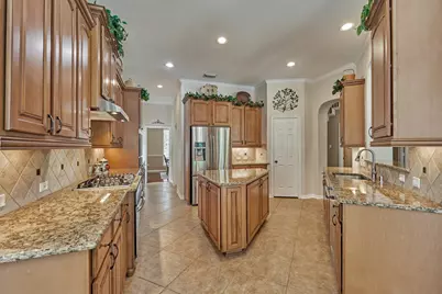 2500 Eagle Post Drive, Conroe, TX 77304 - Photo 10