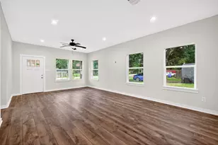 822 Ross St, La Marque, TX 77568 - Photo 6