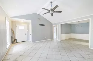 2718 Tinechester Dr, Houston, TX 77339 - Photo 6