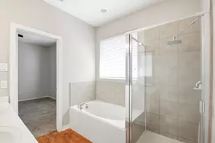 930 Sterling Creek Cir, Katy, TX 77450 - Photo 32