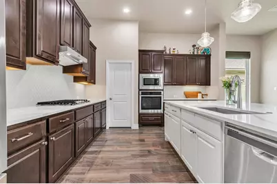 1182 Yaupon Loop, New Braunfels, TX 78132 - Photo 16