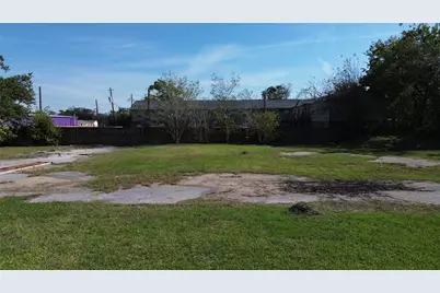 1500 N Alexander Drive, Baytown, TX 77520 - Photo 10