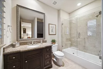 15307 Oyster Creek Lane, Sugar Land, TX 77478 - Photo 20