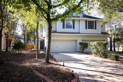 6 Scenic Brook Court, The Woodlands, TX 77382 - Photo 2