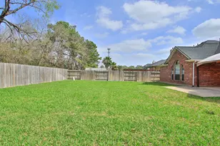 2802 Parkeston Dr, Spring, TX 77388 - Photo 44