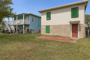 6113 Ave Q 1/2, Galveston, TX 77551 - Photo 30