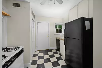 1955 Lexington #A, Houston, TX 77098 - Photo 10