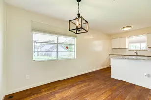 8407 Tavenor Ln, Houston, TX 77075 - Photo 6
