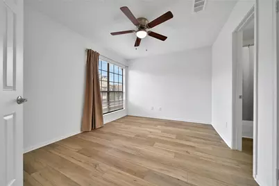 712 Country Place Drive #D, Houston, TX 77079 - Photo 18