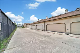 712 Country Pl Dr, Houston, TX 77079 - Photo 22