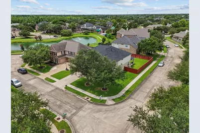 3902 Basil Court, Pearland, TX 77584 - Photo 36