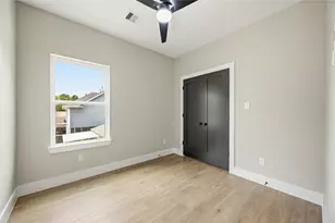 110 Frawley St, Houston, TX 77009 - Photo 18