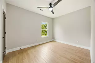 110 Frawley St, Houston, TX 77009 - Photo 16