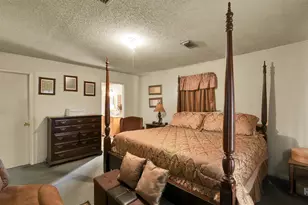 959 Walker Loop, Huntsville, TX 77340 - Photo 20