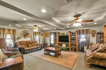 959 Walker Loop, Huntsville, TX 77340 - Photo 16