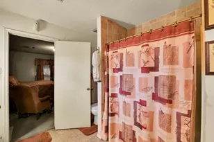 959 Walker Loop, Huntsville, TX 77340 - Photo 20