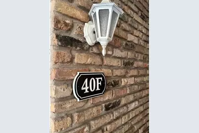 2201 Fountain View Drive #40F, Houston, TX 77057 - Photo 2