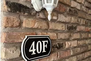 2201 Fountain View Dr, Houston, TX 77057 - Photo 2