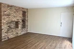 2201 Fountain View Dr, Houston, TX 77057 - Photo 4