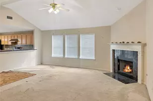14 S Bristol Gate Pl, The Woodlands, TX 77380 - Photo 2