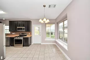 10026 Gil Jr Ln, Houston, TX 77075 - Photo 16