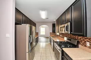 10026 Gil Jr Ln, Houston, TX 77075 - Photo 12