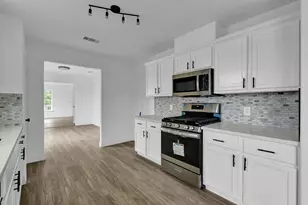 5306 Ave M 1/2, Galveston, TX 77551 - Photo 16