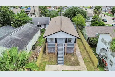 5306 Avenue M 1/2, Galveston, TX 77551 - Photo 2