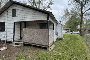 916 Lamar St, Cleveland, TX 77327 - Photo 6